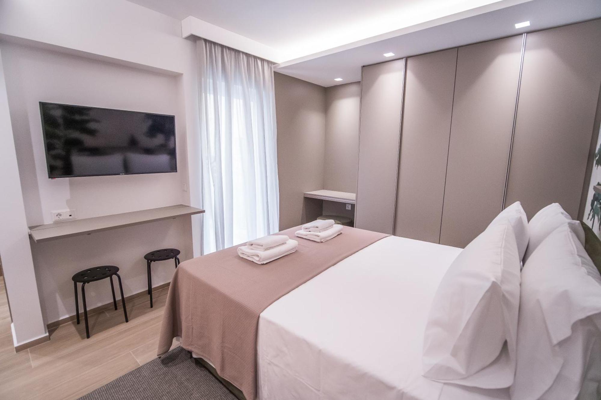 Millennial Apartments Trikoupi Афины Экстерьер фото