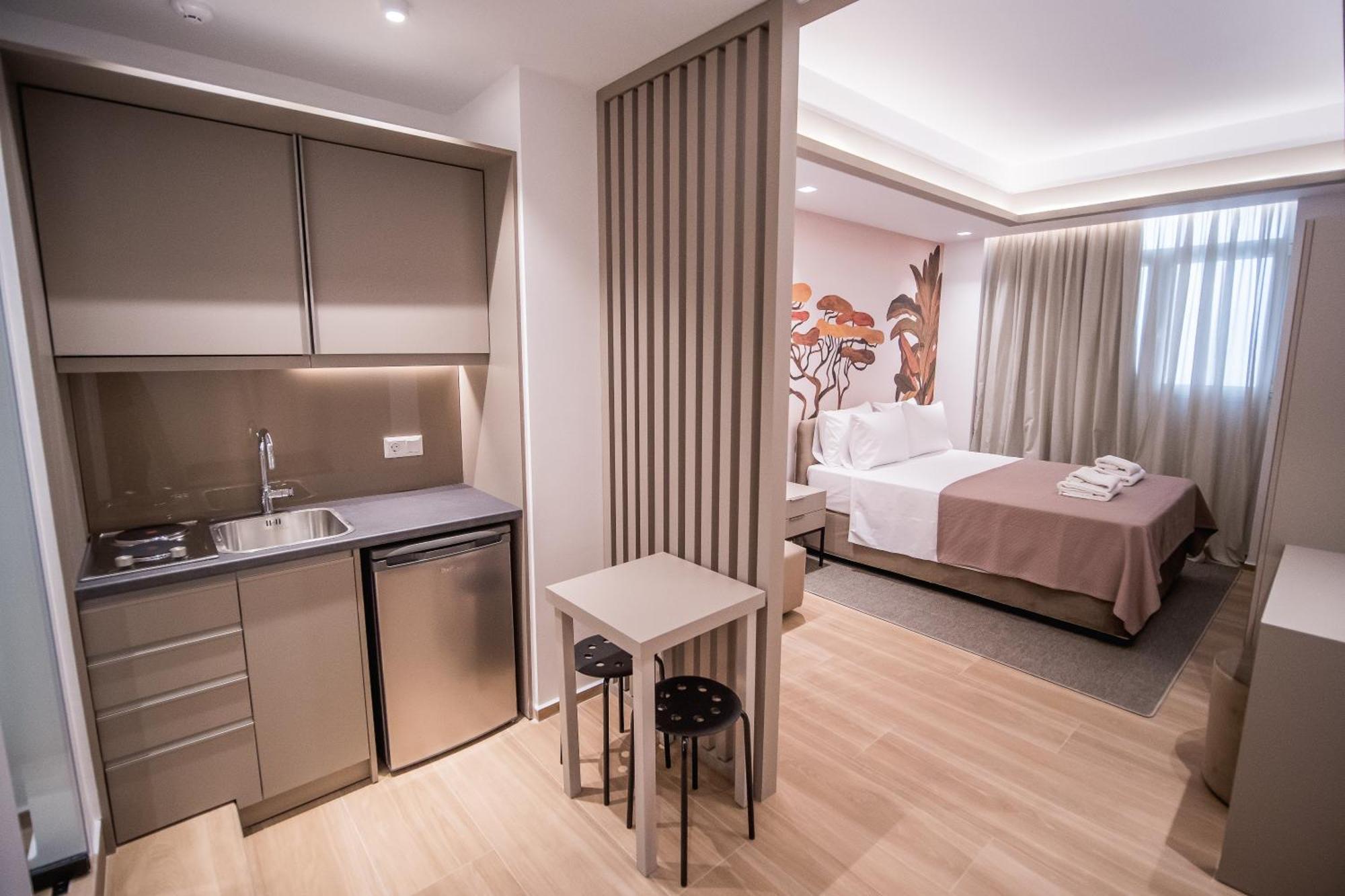 Millennial Apartments Trikoupi Афины Экстерьер фото